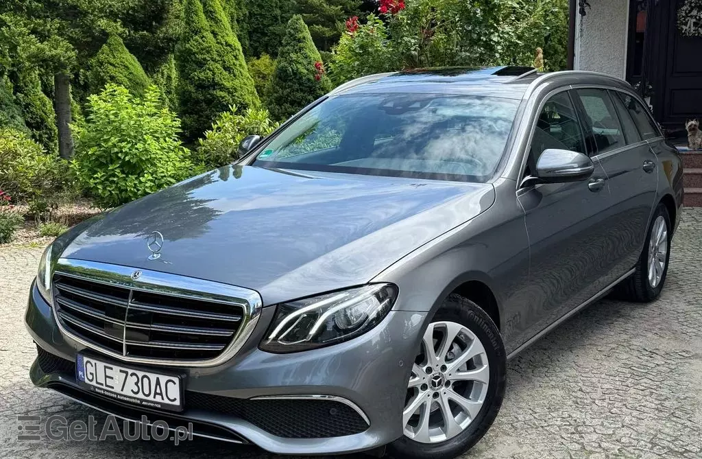 MERCEDES-BENZ Klasa E 