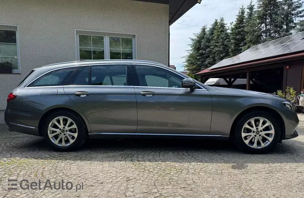 MERCEDES-BENZ Klasa E 