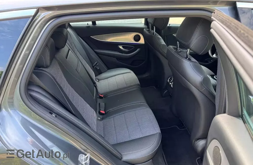 MERCEDES-BENZ Klasa E 