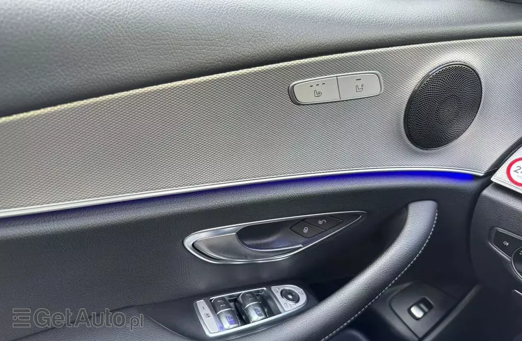 MERCEDES-BENZ Klasa E 