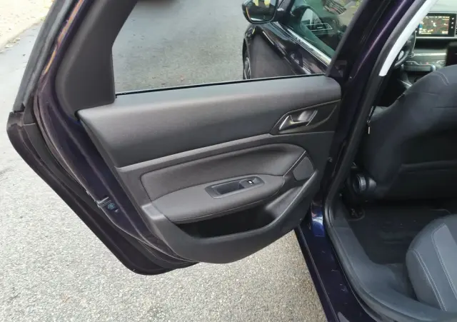 PEUGEOT 308 BlueHDi 120 EAT6 Stop & Start Allure