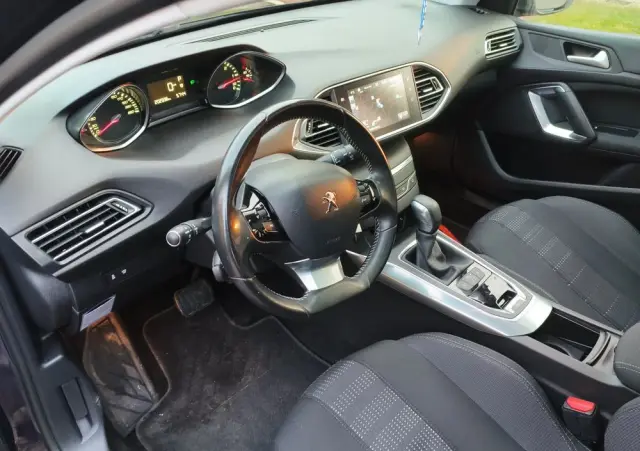 PEUGEOT 308 BlueHDi 120 EAT6 Stop & Start Allure