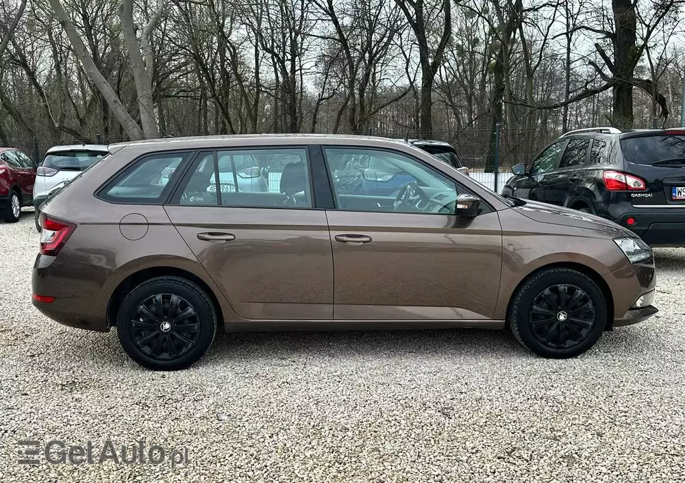 SKODA Fabia 1.0 Ambition