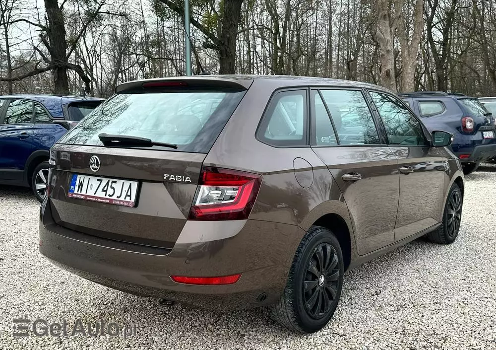 SKODA Fabia 1.0 Ambition