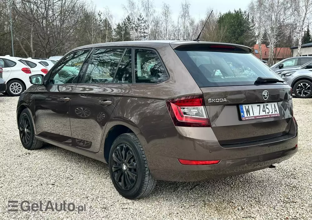 SKODA Fabia 1.0 Ambition