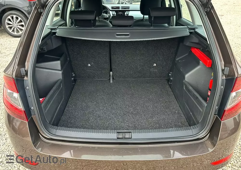 SKODA Fabia 1.0 Ambition