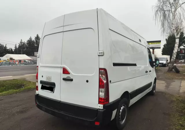 RENAULT Master 