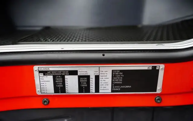 SCANIA G 410 / RETARDER / HYDRAULIKA / PEŁNY ADR / ALUFELGI / EURO 6 