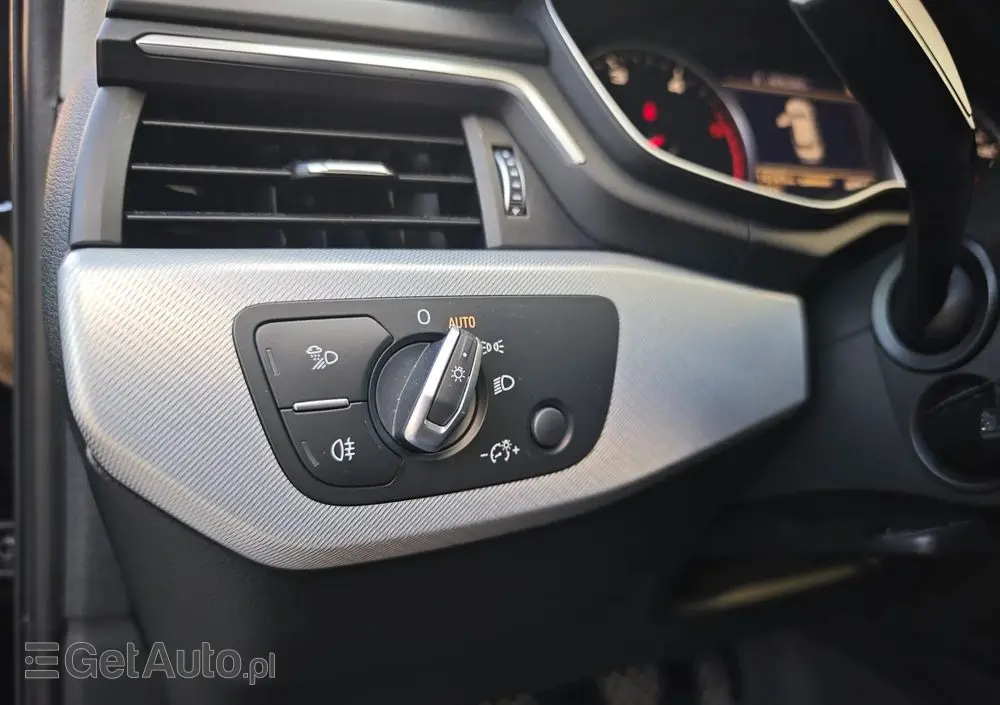 AUDI A4 Avant 2.0 TDI