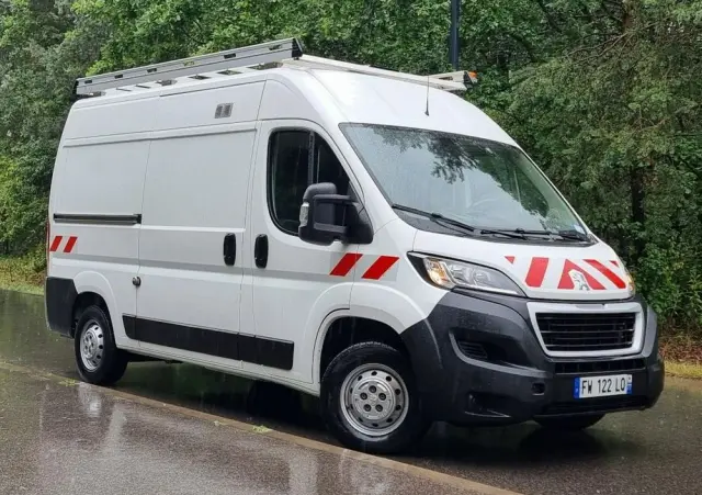 PEUGEOT Boxer 