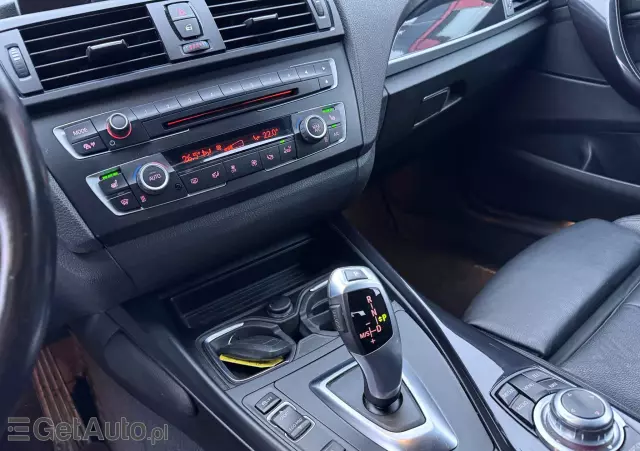 BMW Seria 1 116d Sport Line