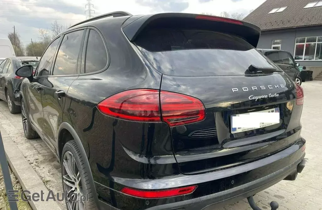 PORSCHE Cayenne 