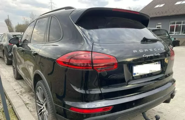 PORSCHE Cayenne 