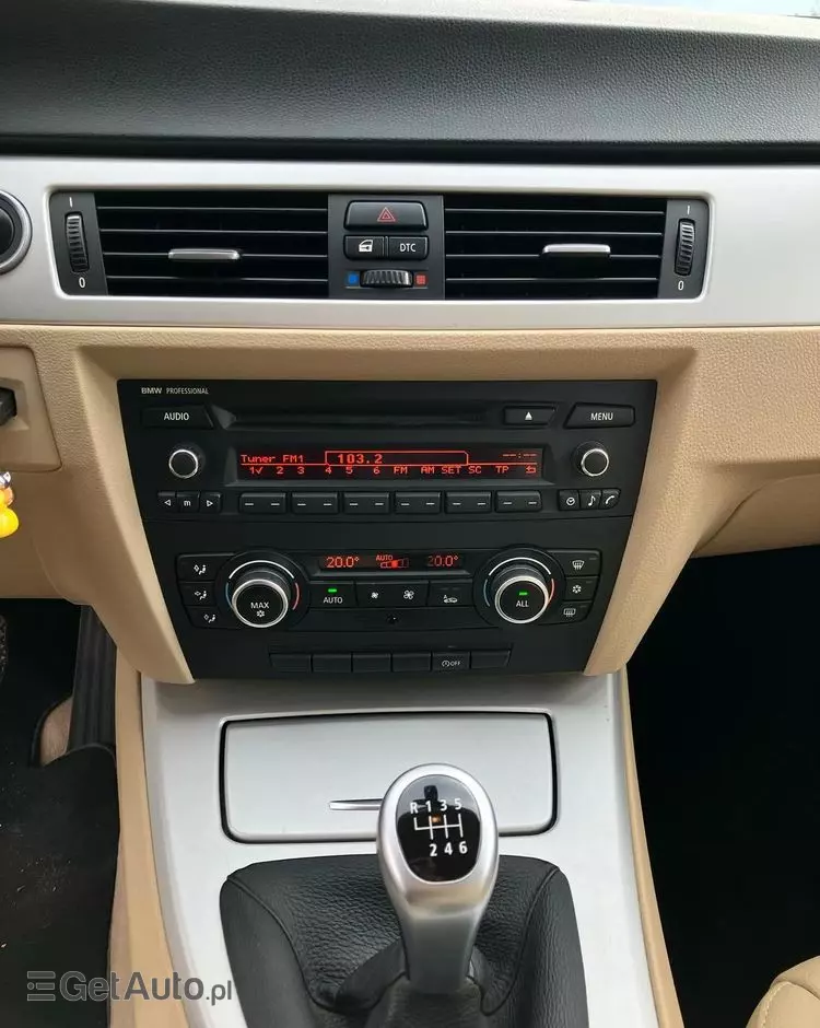 BMW Seria 3 318i Touring Edition Exclusive