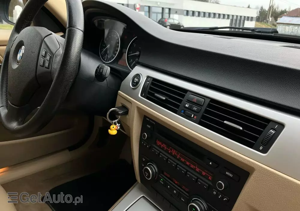 BMW Seria 3 318i Touring Edition Exclusive