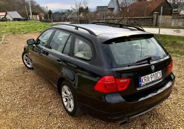 BMW Seria 3 318i Touring Edition Exclusive