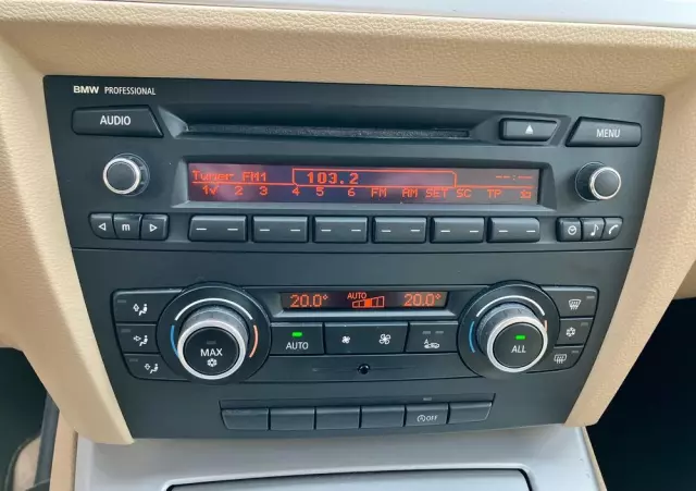 BMW Seria 3 318i Touring Edition Exclusive