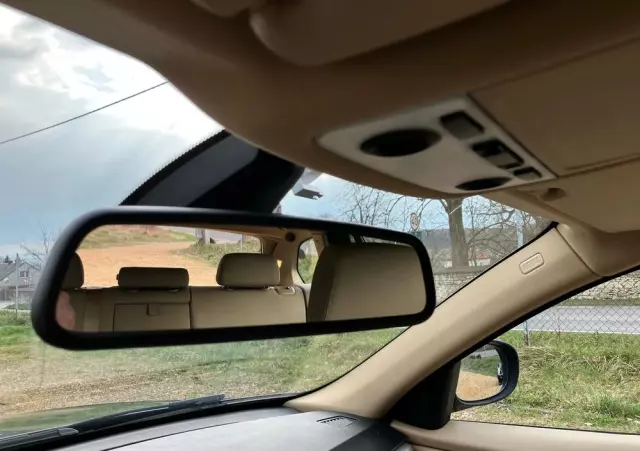 BMW Seria 3 318i Touring Edition Exclusive