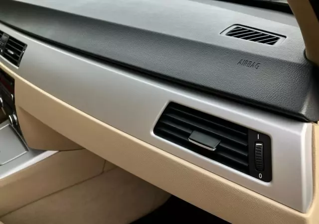 BMW Seria 3 318i Touring Edition Exclusive