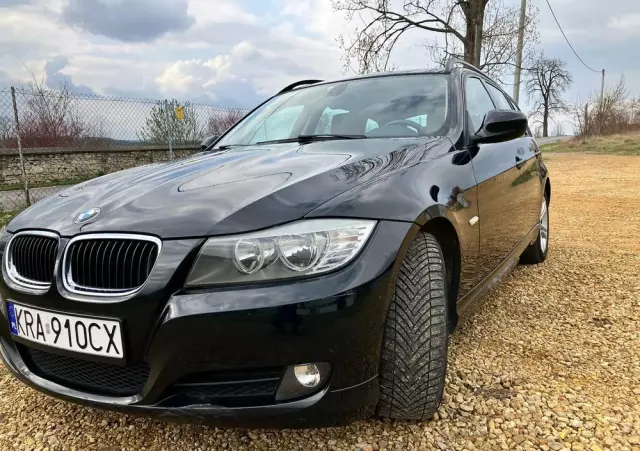 BMW Seria 3 318i Touring Edition Exclusive