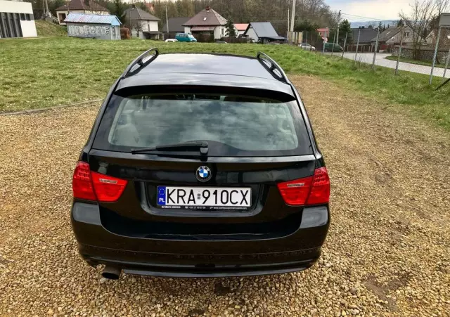 BMW Seria 3 318i Touring Edition Exclusive