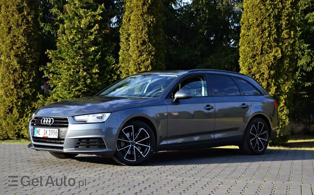 AUDI A4 