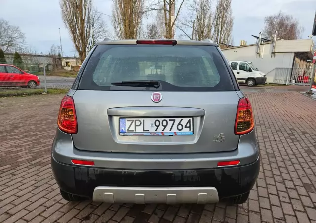 FIAT Sedici 1.6 16V 4x4 Lounge