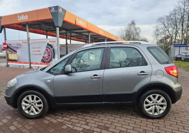 FIAT Sedici 1.6 16V 4x4 Lounge