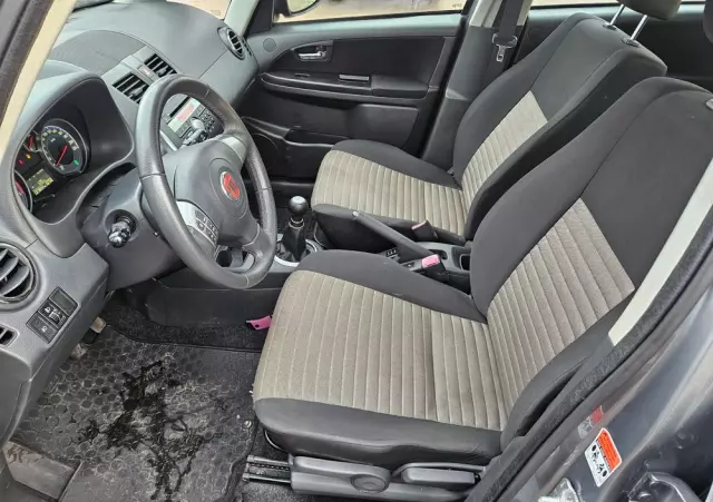 FIAT Sedici 1.6 16V 4x4 Lounge