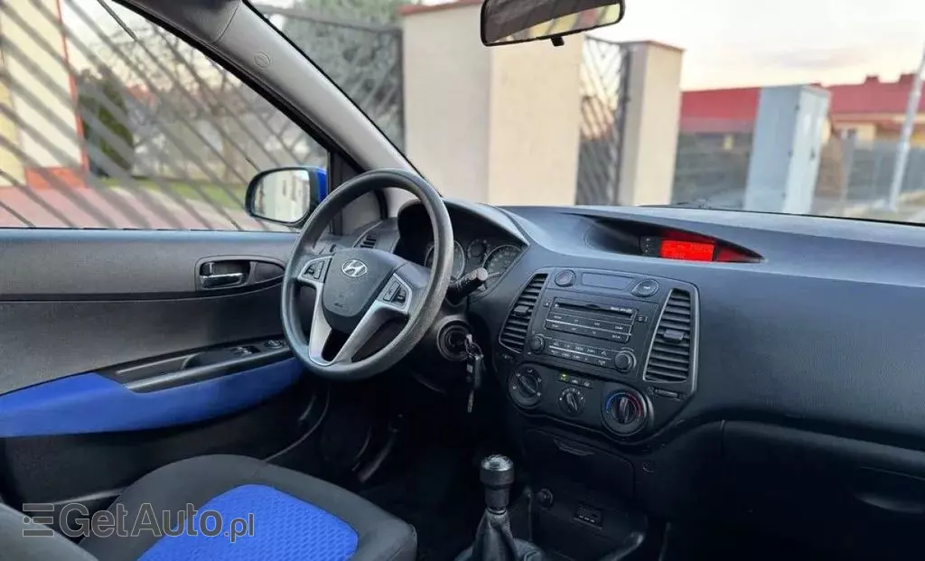 HYUNDAI I20 