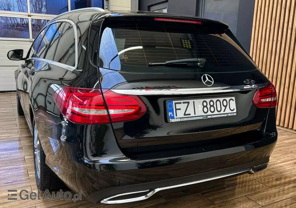 MERCEDES-BENZ Klasa C 200 7G-TRONIC