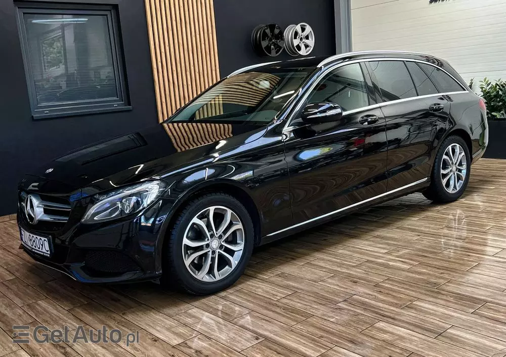 MERCEDES-BENZ Klasa C 200 7G-TRONIC