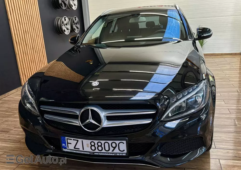 MERCEDES-BENZ Klasa C 200 7G-TRONIC