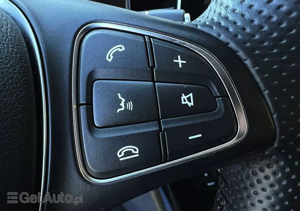 MERCEDES-BENZ Klasa C 200 7G-TRONIC