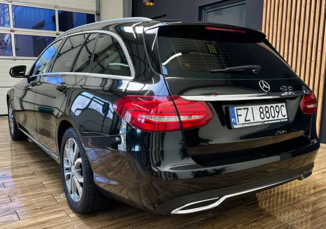 MERCEDES-BENZ Klasa C 200 7G-TRONIC