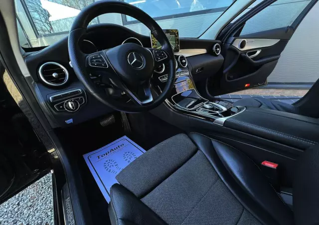 MERCEDES-BENZ Klasa C 200 7G-TRONIC