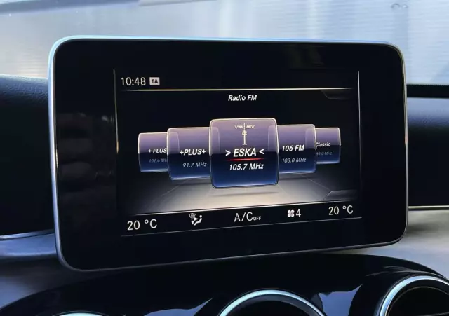 MERCEDES-BENZ Klasa C 200 7G-TRONIC