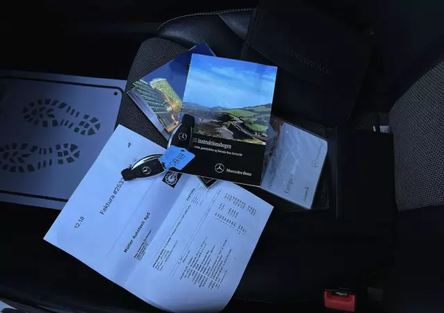 MERCEDES-BENZ Klasa C 200 7G-TRONIC