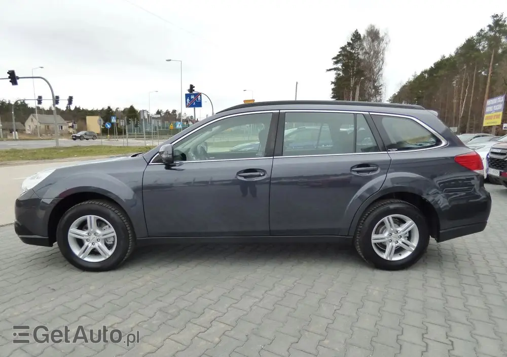 SUBARU Outback 2.5i Lineartronic Active