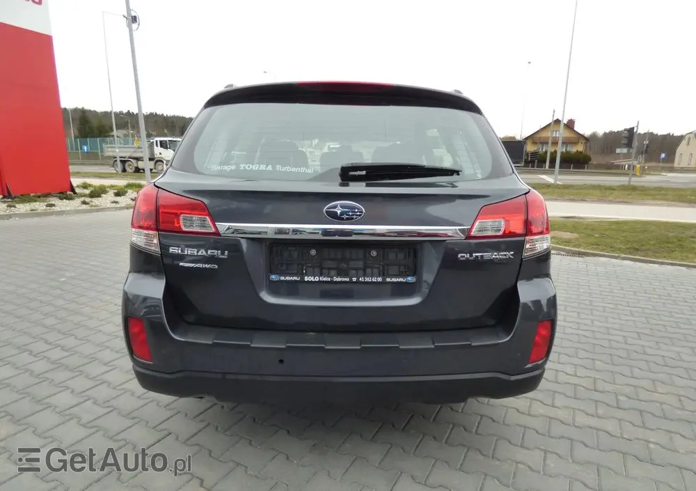 SUBARU Outback 2.5i Lineartronic Active