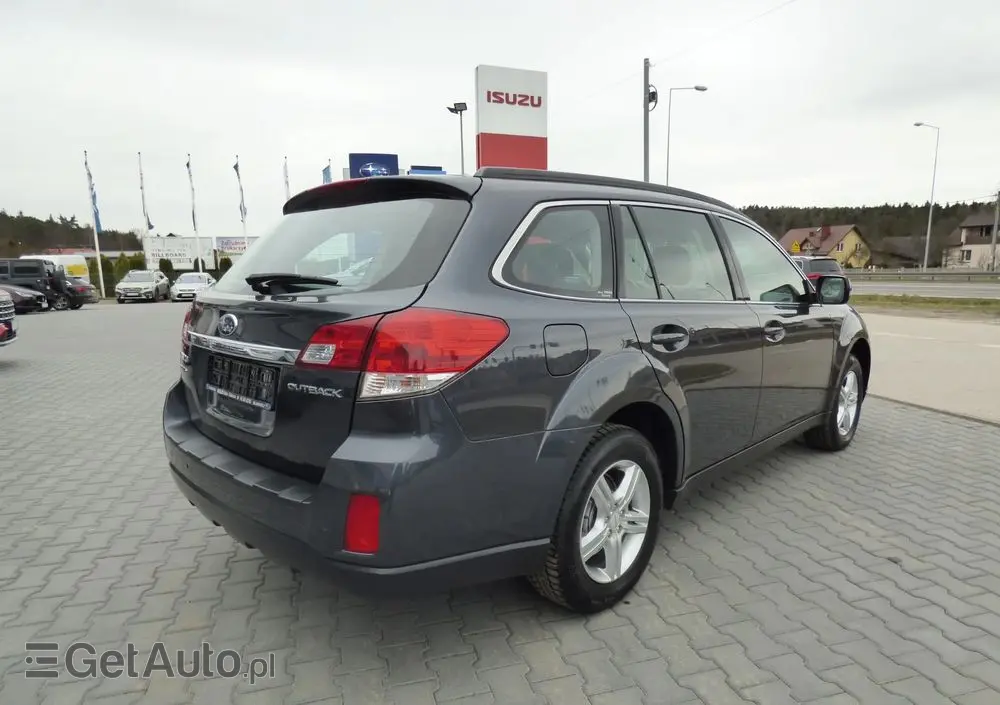 SUBARU Outback 2.5i Lineartronic Active