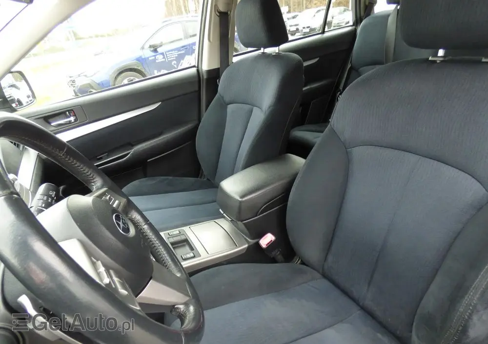 SUBARU Outback 2.5i Lineartronic Active