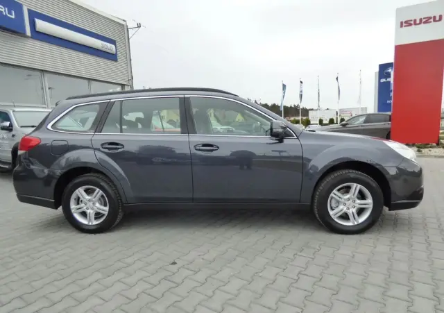 SUBARU Outback 2.5i Lineartronic Active