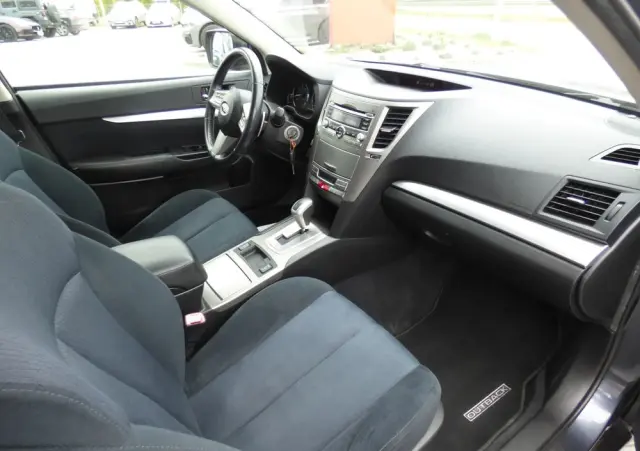 SUBARU Outback 2.5i Lineartronic Active