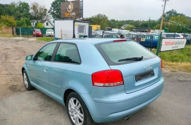 AUDI A3 
