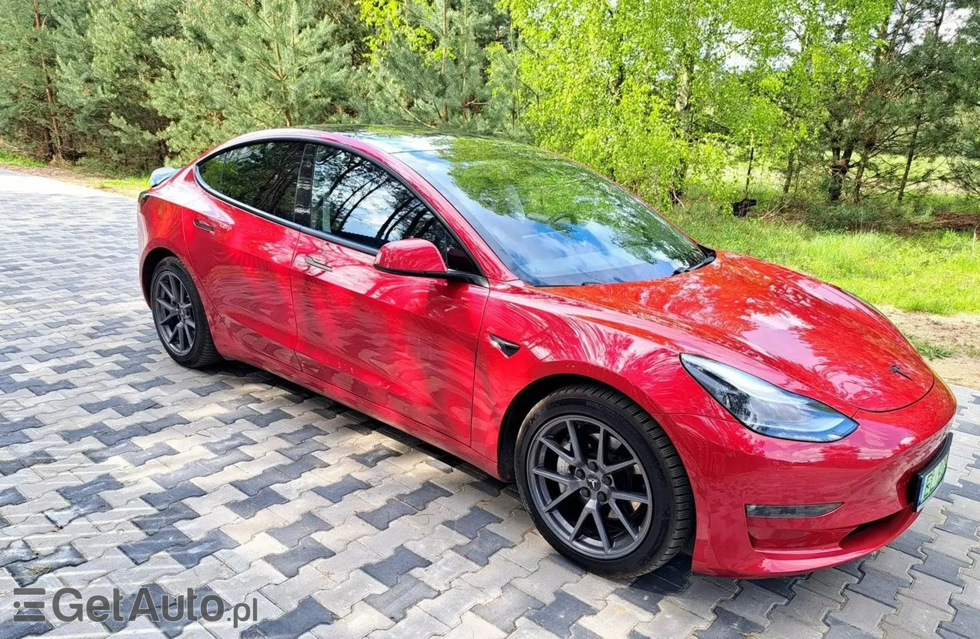 TESLA Model 3 