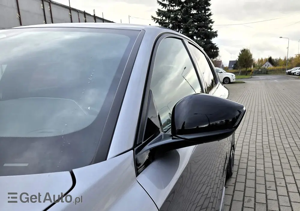 PEUGEOT 308 1.2 PureTech GT S&S EAT8