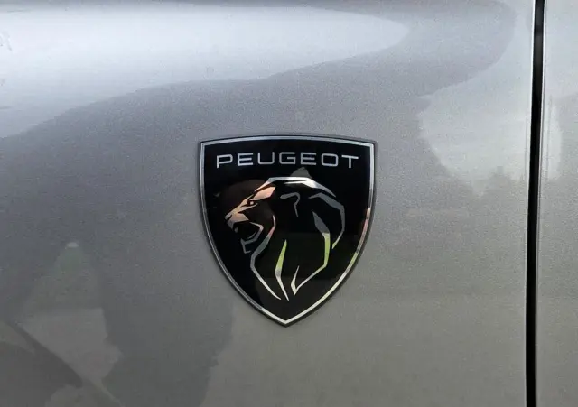 PEUGEOT 308 1.2 PureTech GT S&S EAT8