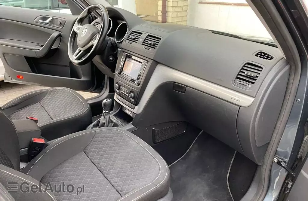 SKODA Yeti 