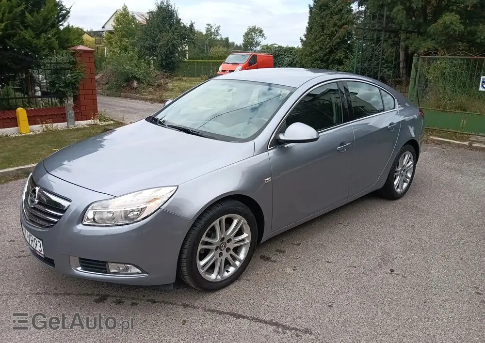 OPEL Insignia 1.6 Turbo Edition